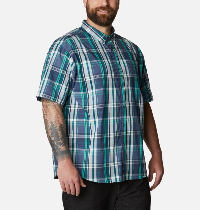 Men's Columbia Rapid Rivers II Short Sleeve Shirts Navy | Plus Size CA-Q156A